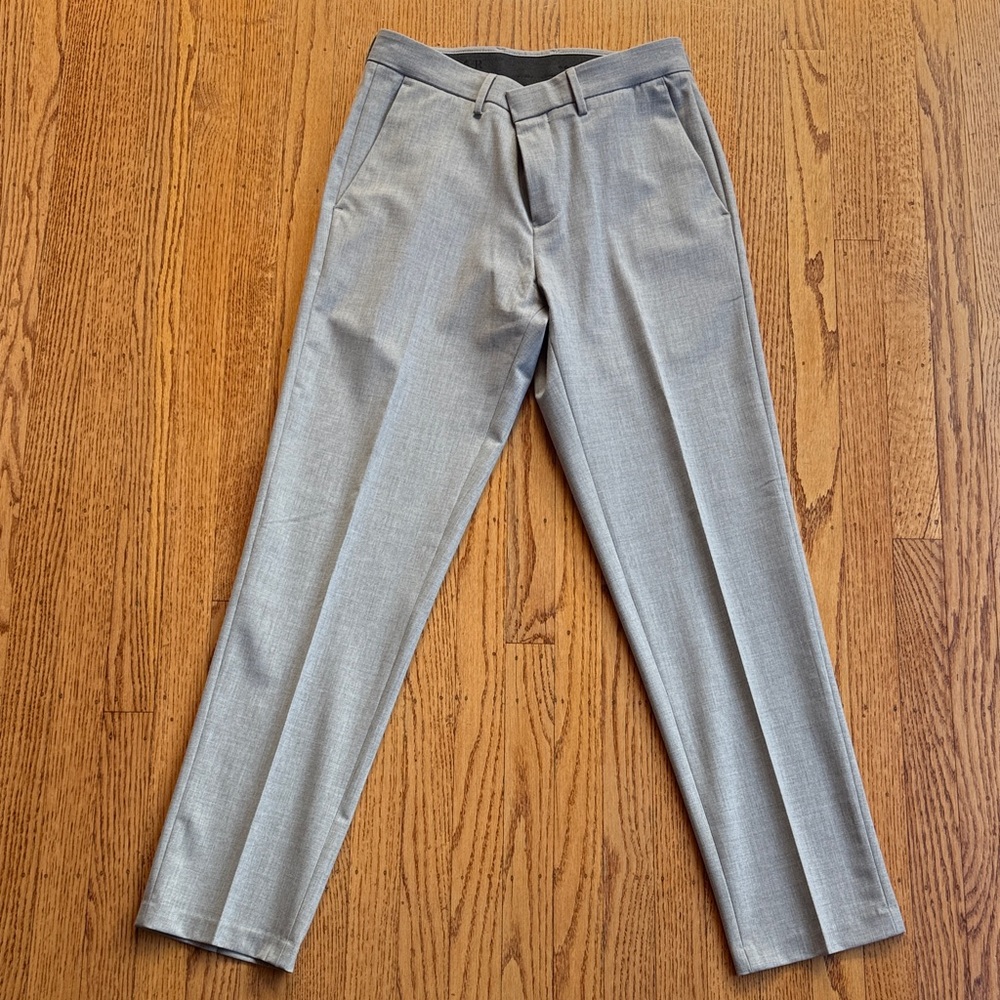 Haggar Men's Light Gray Dress Pants